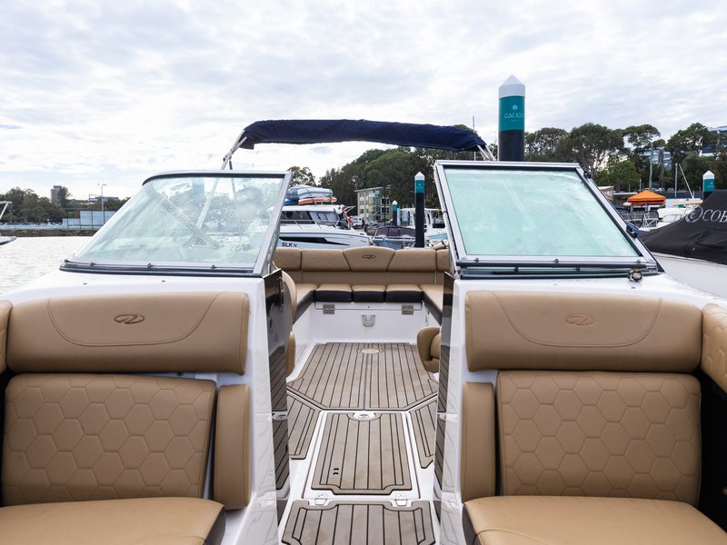 Regal 2500_140525-008