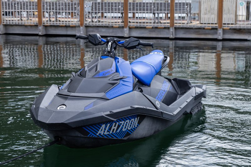 Sea Doo - Spark Trixx 3up 071125-09